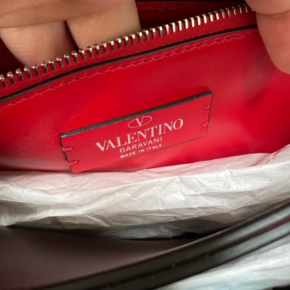 New Valentino LOVE V Ring Lipstick Red Leather Shoulder Bag Sold Out - Picture 12 of 13